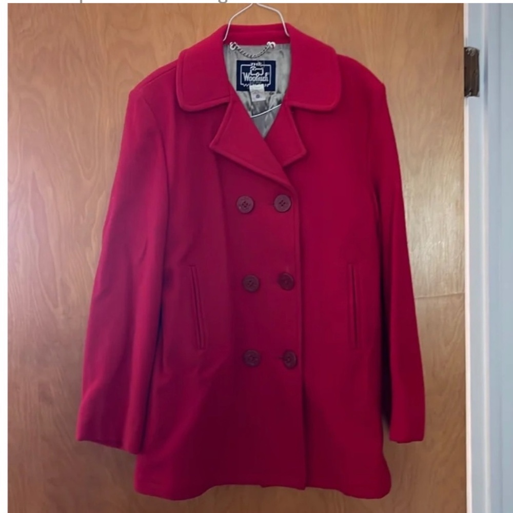 Beautiful vintage red peacoat